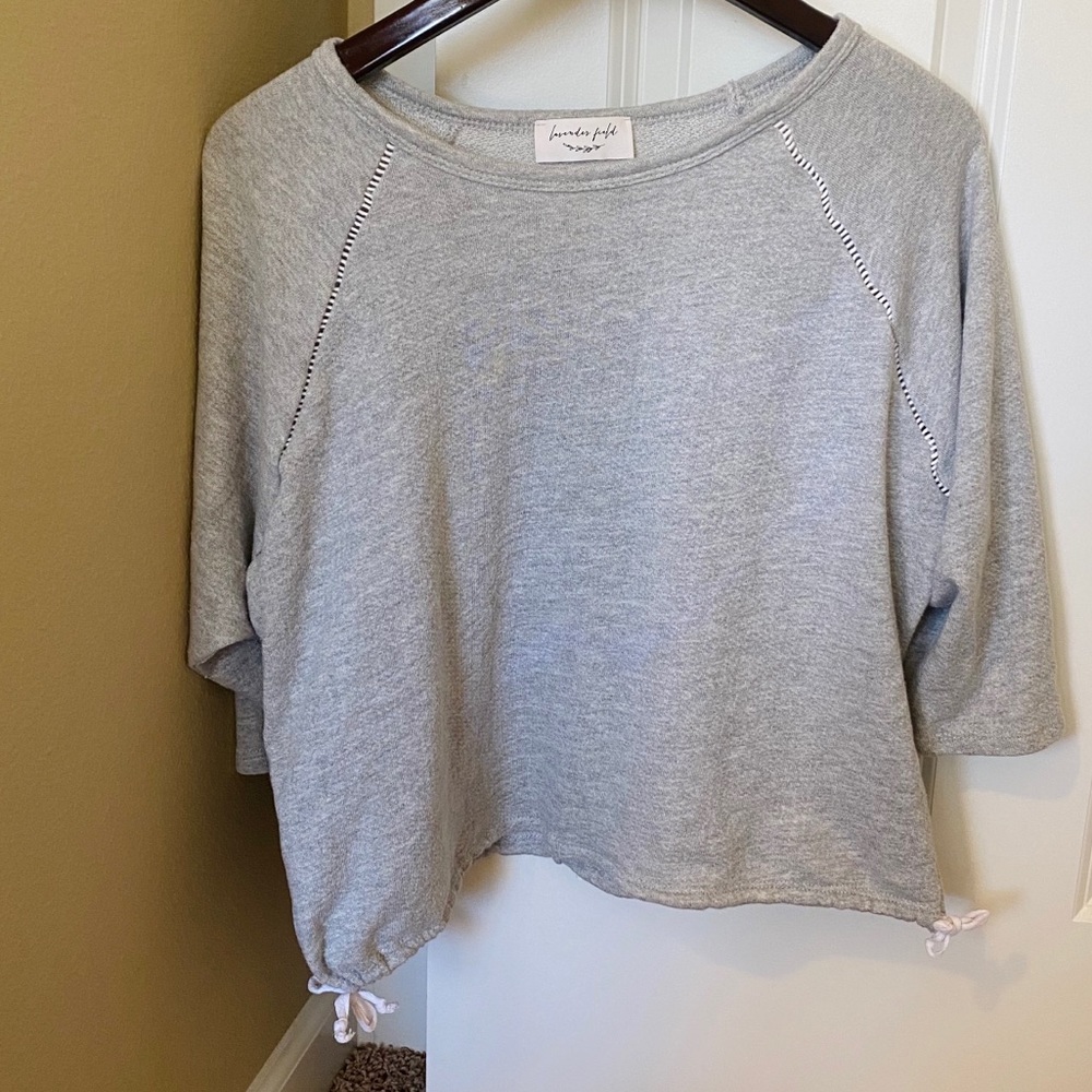 Gray cropped sweater with side ties
